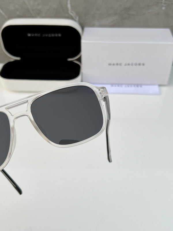Marc_jacobs_10047_white