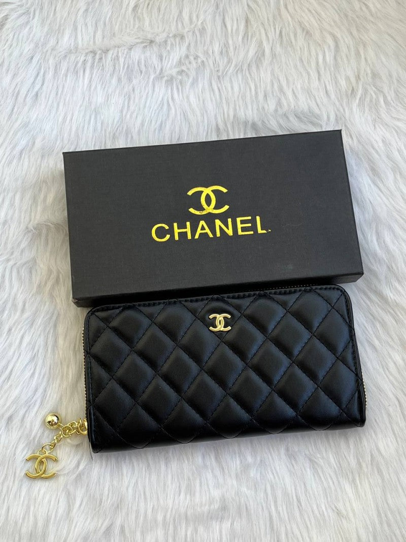 Chanel_73-93_Black_Zippy_Wallet_With_OriginalBox
