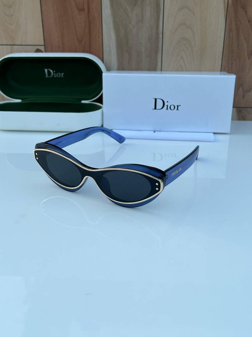 Dior_71558_blue