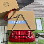 Gucci_GG_Horsebit_Chain_Shoulder_Bag_With_OG_Box_&_Dust_Bag_&_2_Belts_&_1_Chain_(Red-725)