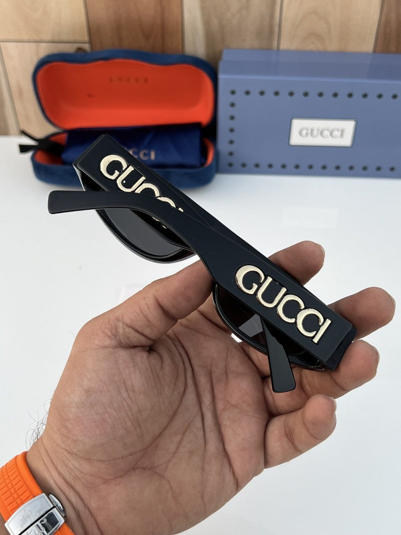 Gucci_58090_full_black
