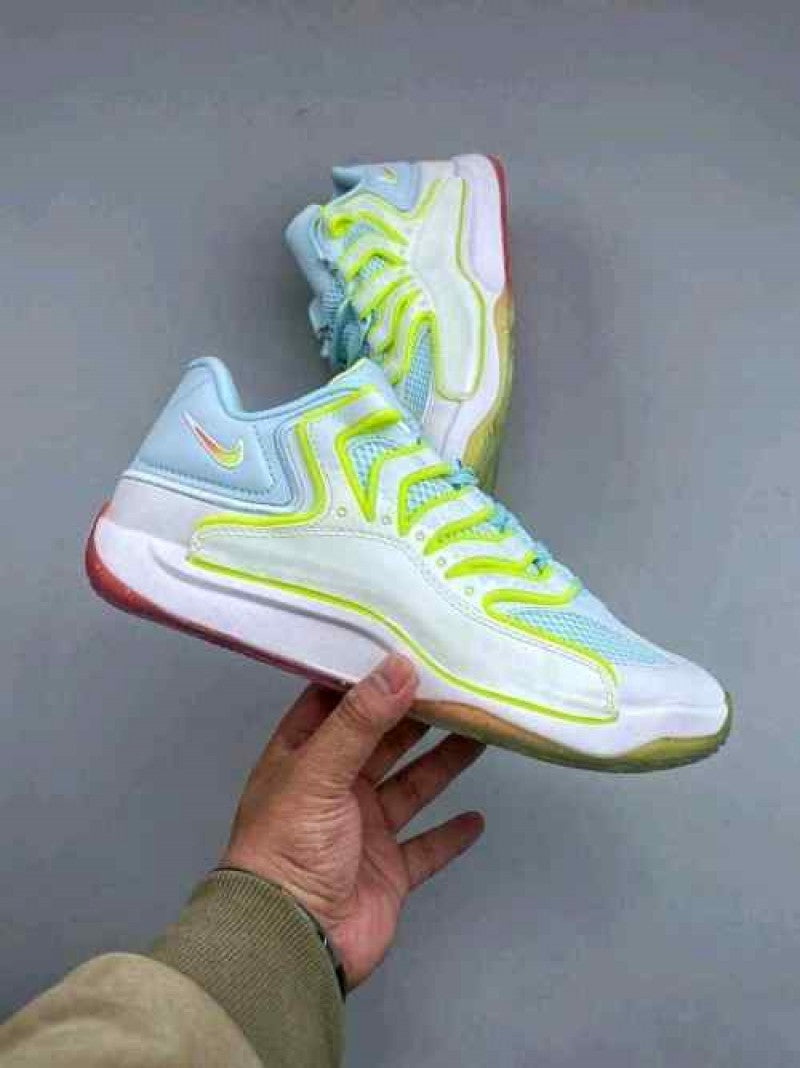 Nike KD 18 Christmas 2627