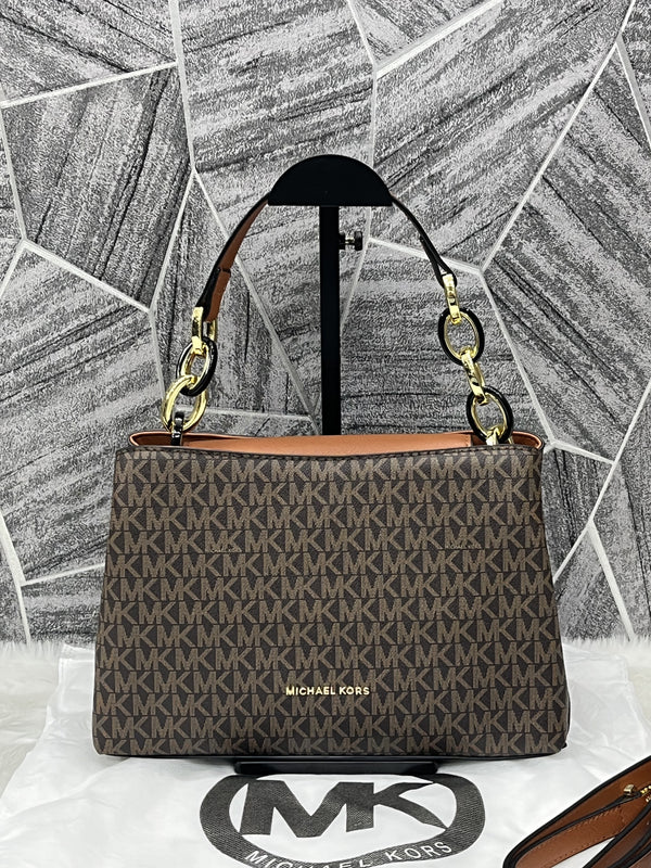 Michael Kors_Signature_Logo_Handbag_With_DustCover