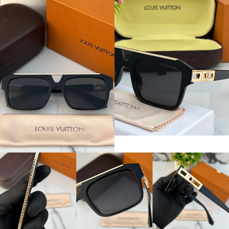 Louis Vuitton_8817_black_gold