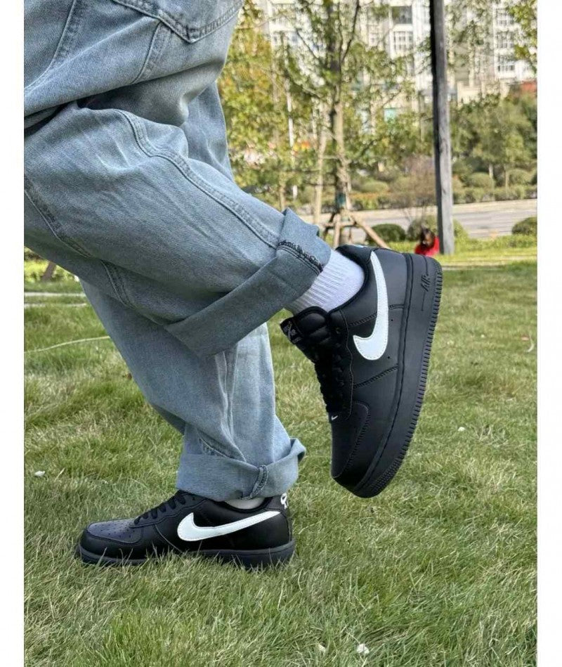 Nike Airforce 1 07 Black White