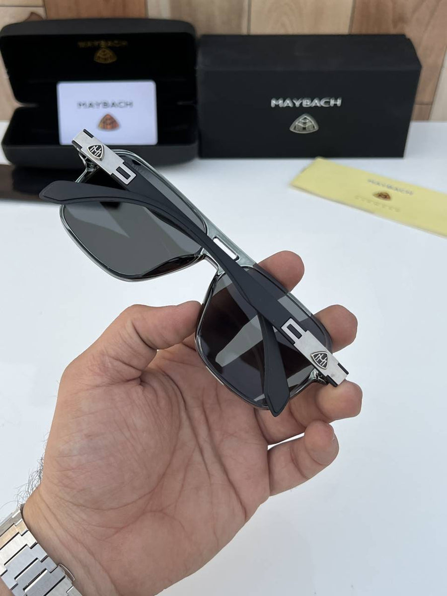 Maybach_7506_grey