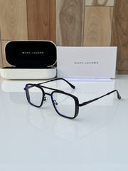 Marc_jacobs_504_black_plano