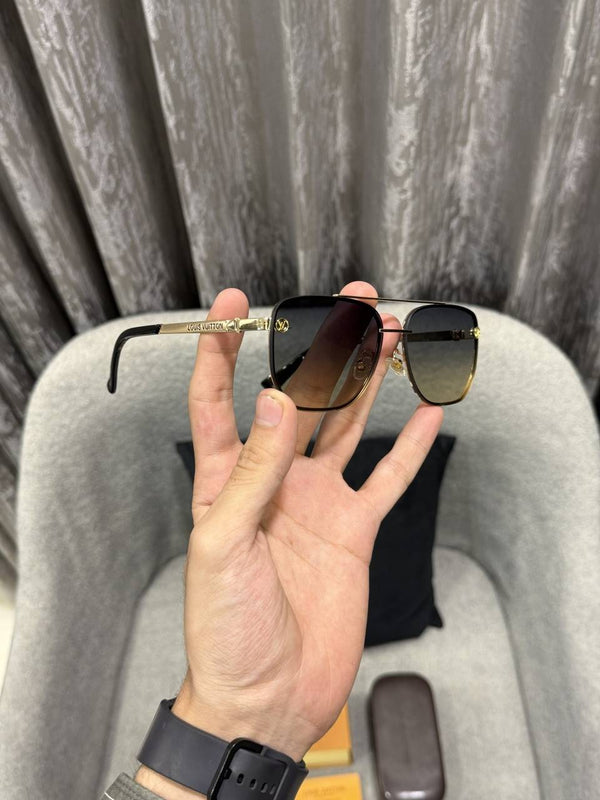 Louis Vuitton 22255 Premium sunglass