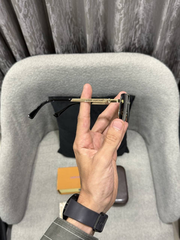 Louis Vuitton 22255 Premium sunglass