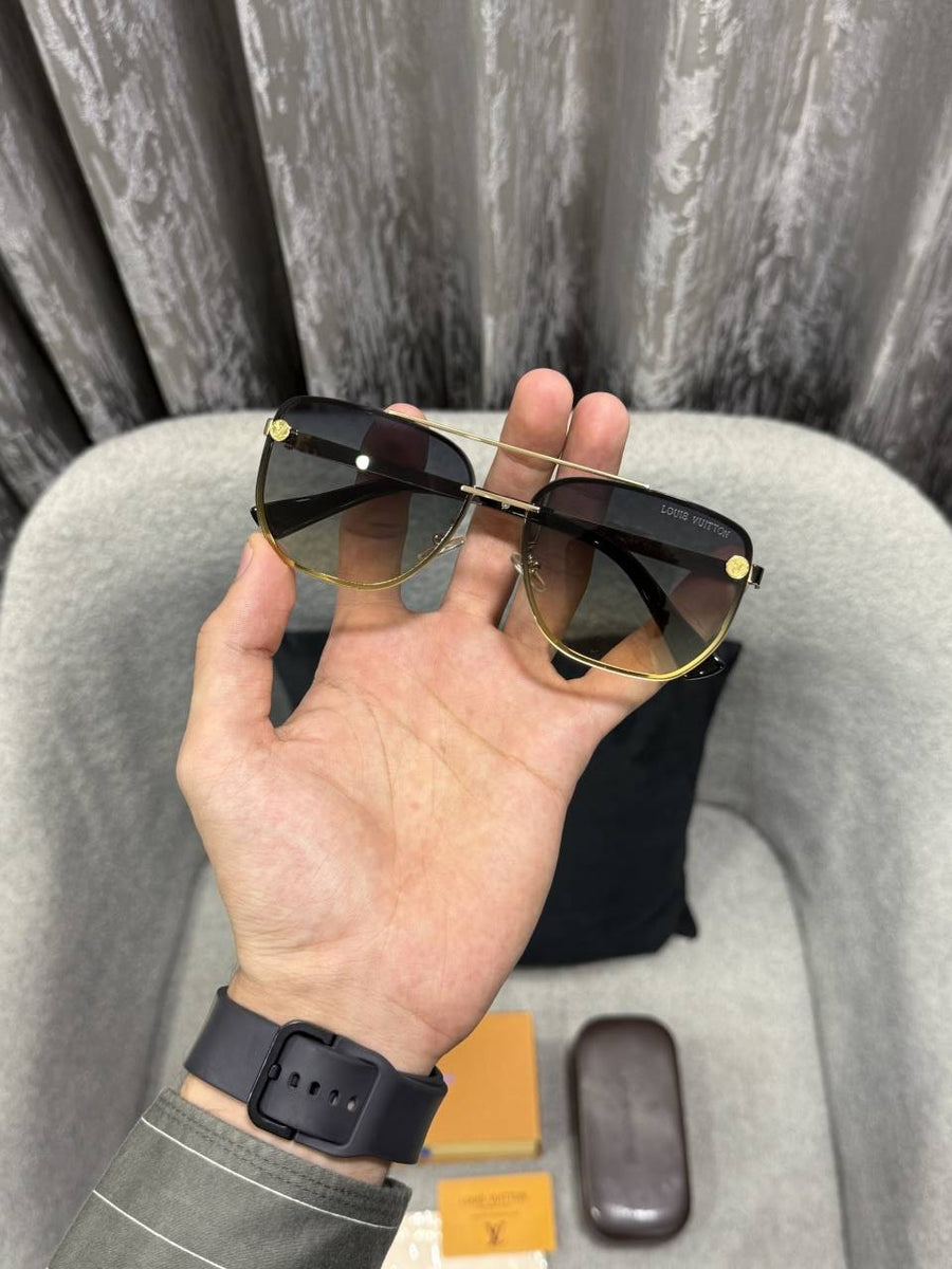 Louis Vuitton 22255 Premium sunglass