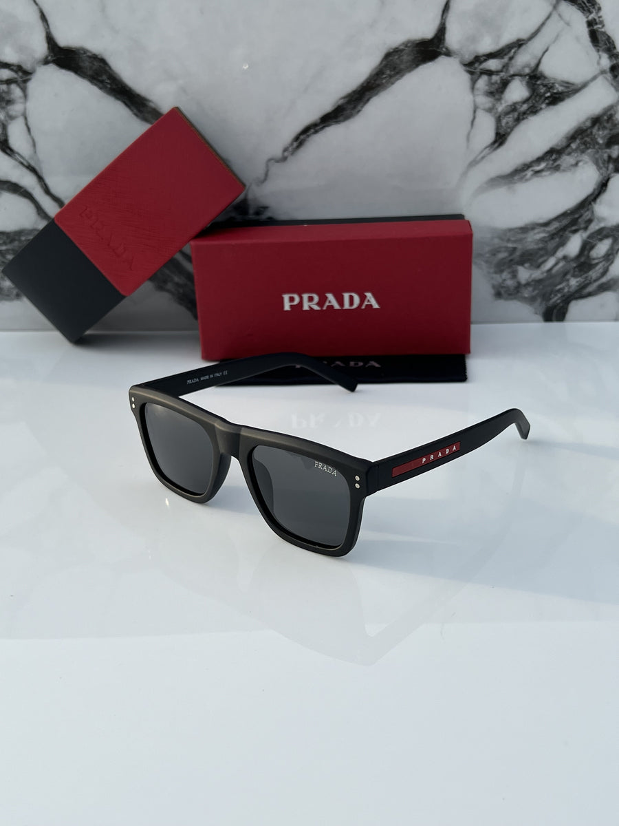 Prada_3835_full_black