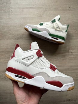 Nike SB x air jordan 4 varsity red