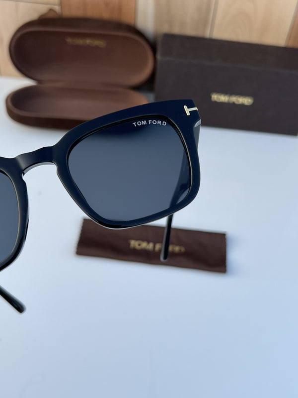 Tom forr_8804_black