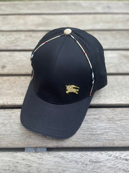 Burberry_TB_Small_Equestrian_Knight_Logo_Black_Premium_Unisex_Cap_With_Safety_Box_848