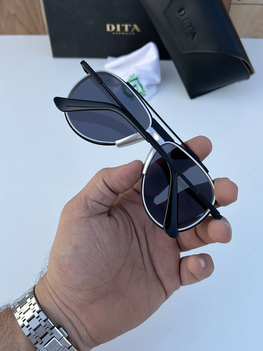 Dita_3412_black