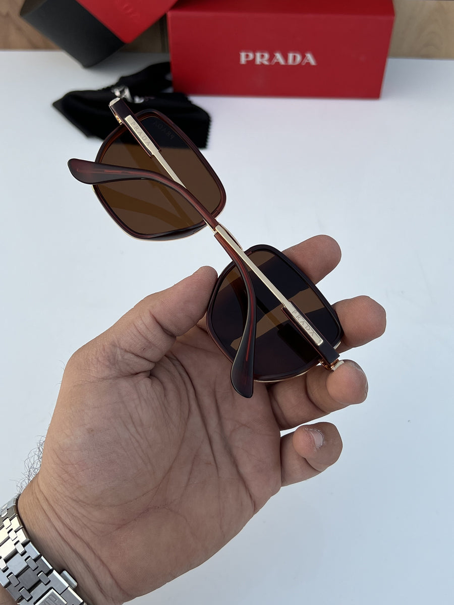 Prada_400_gold_brown