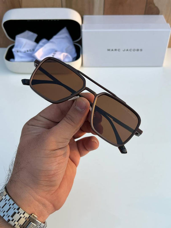 marc jacobs 505 brown