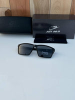 Nike_83128_matt_black
