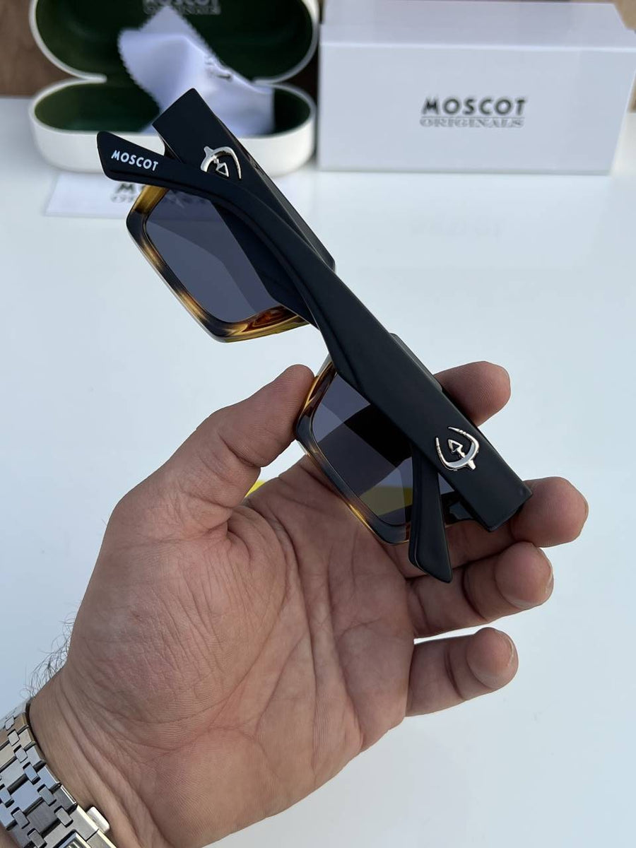 Moscot_33804_black_tiger