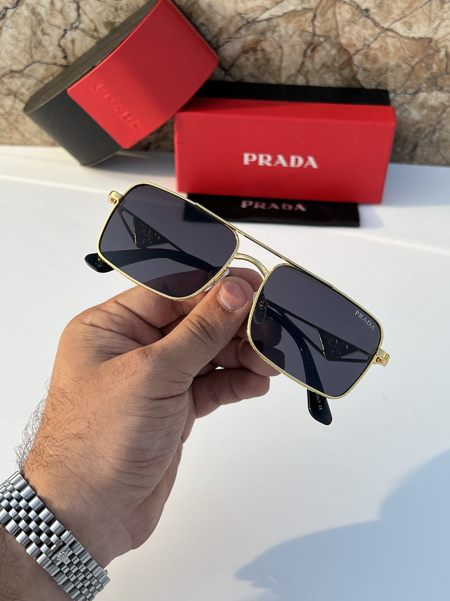 Prada_489_gold_black