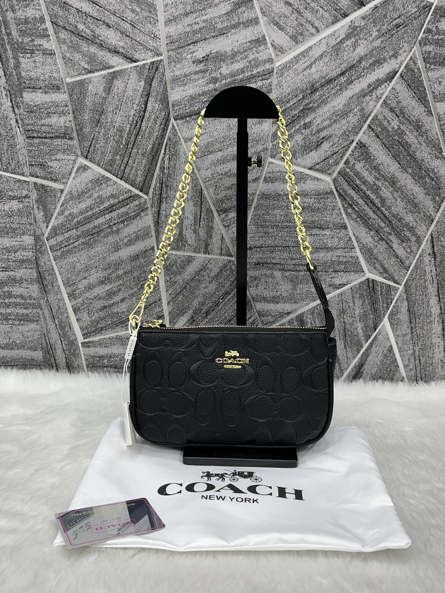 Coach_Large_Black_Wristlet_With_DustCover