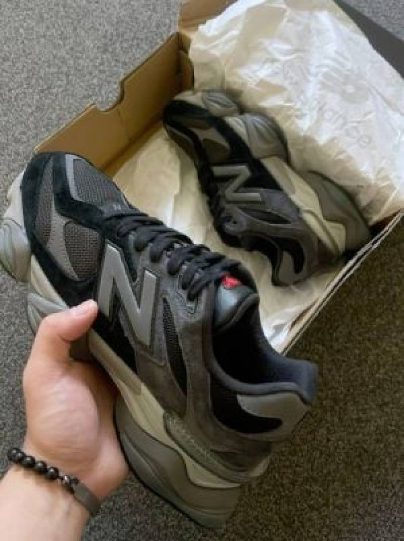 New Balancce 9060 Black Castlerock Grey 404