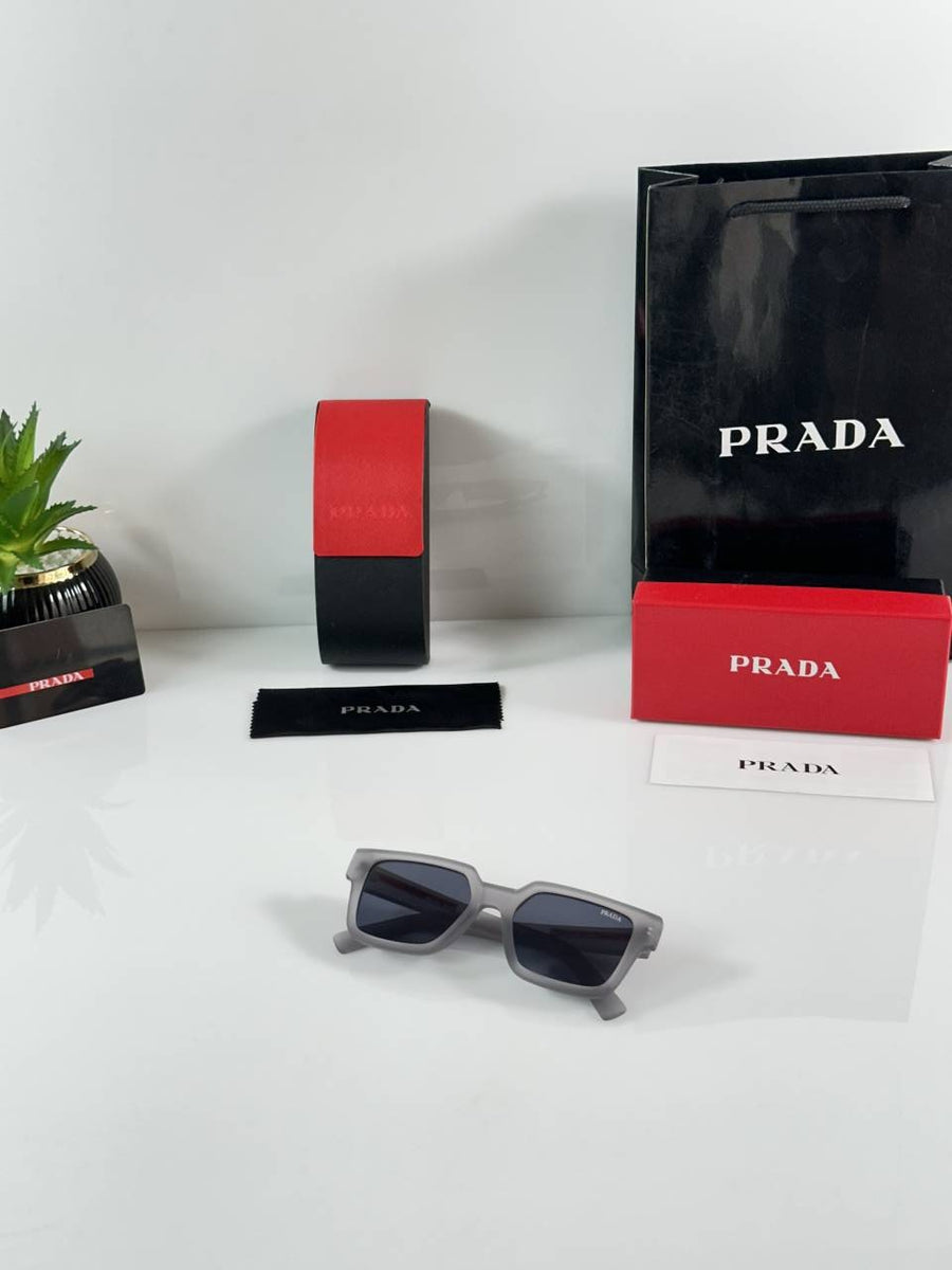 Prada 8720 Grey Black