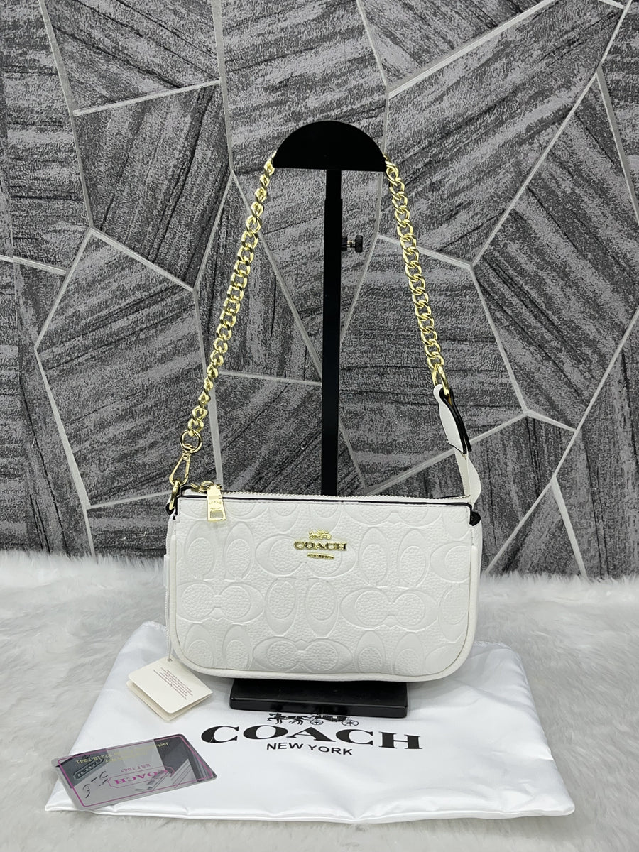 Coach_Large_White_Wristlet_With_DustCover