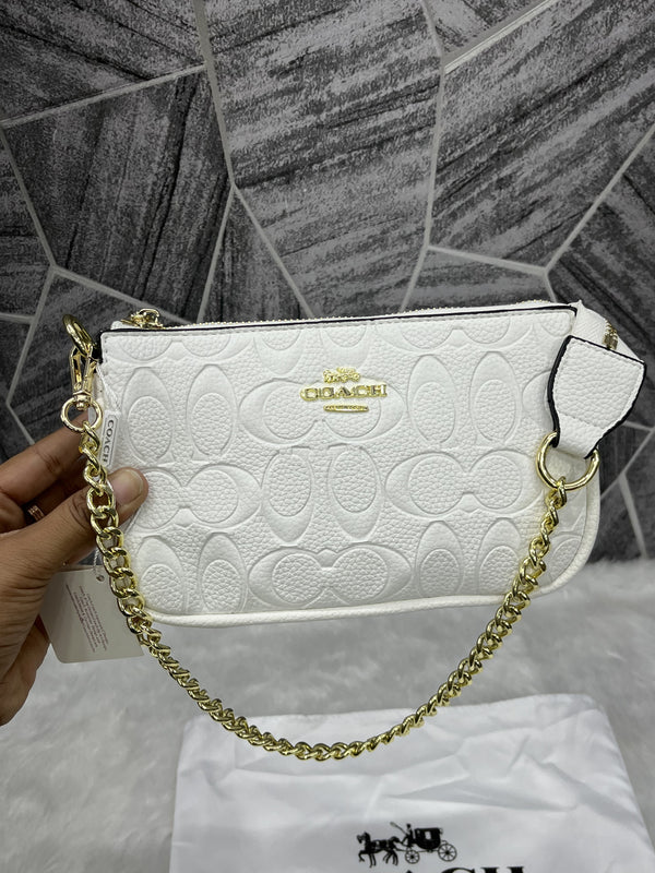 Coach_Large_White_Wristlet_With_DustCover