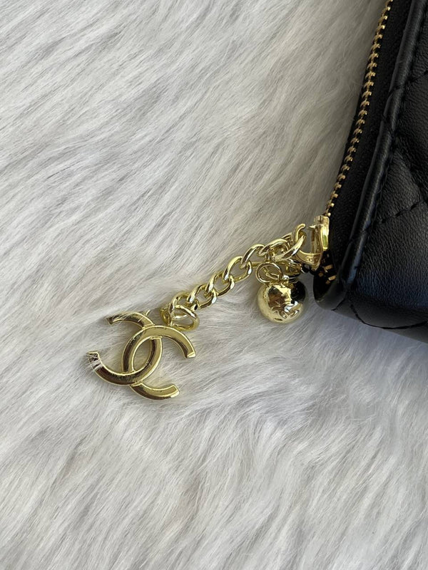 Chanel_102_Black_Mini_Zippy_Wallet_With_OriginalBox