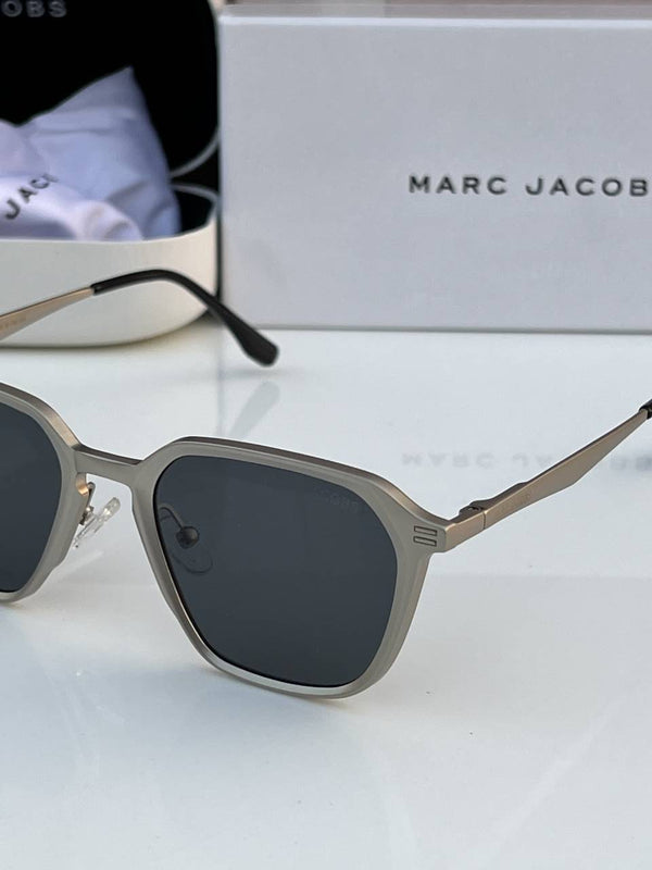 Marc_jacobs_502_silver_black