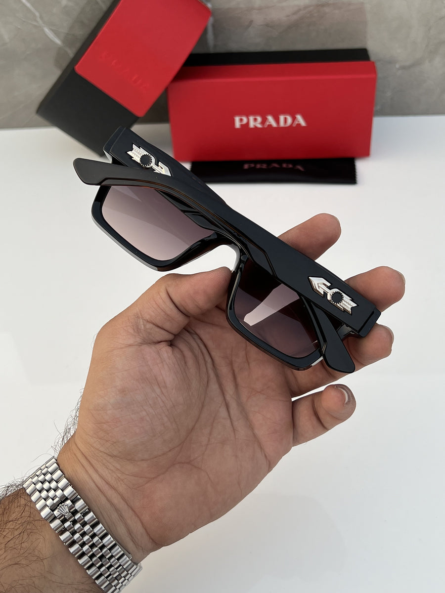 Prada_3626_black_brown