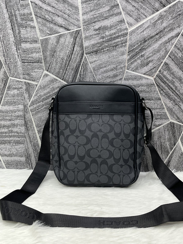 Coach_Houstan_Man_Crossbody_Bag_With_DustCover