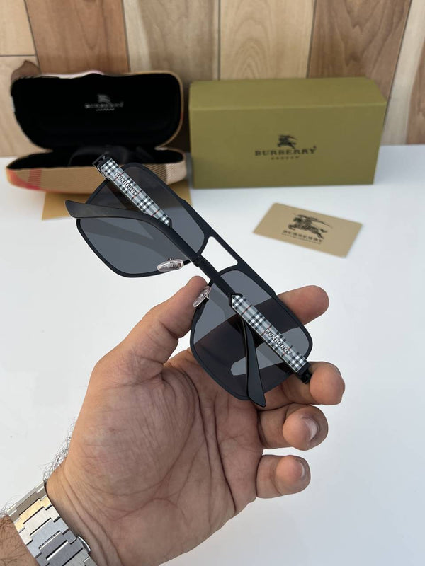 Burberry_7939_black