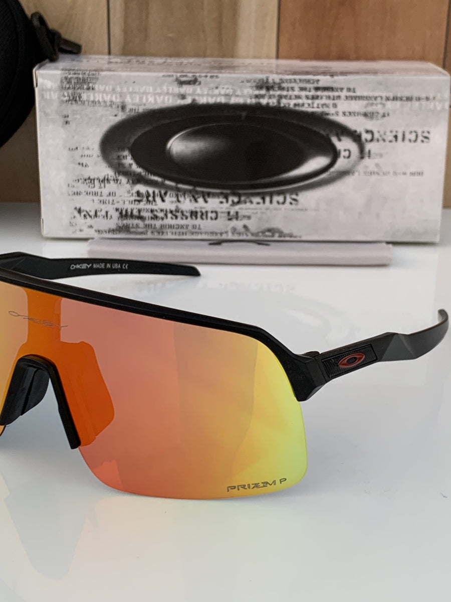 Oakley_9463_black_red