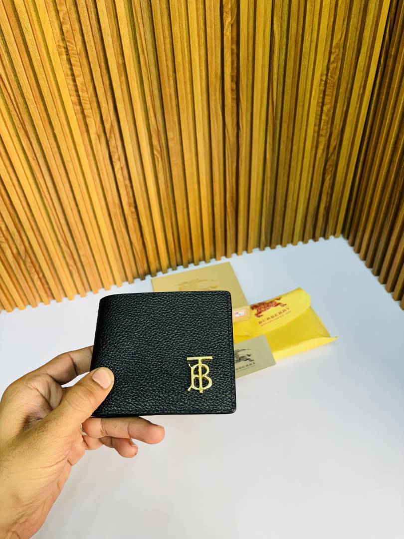 102 BURBERY PREMIUM QUALITY WALLET