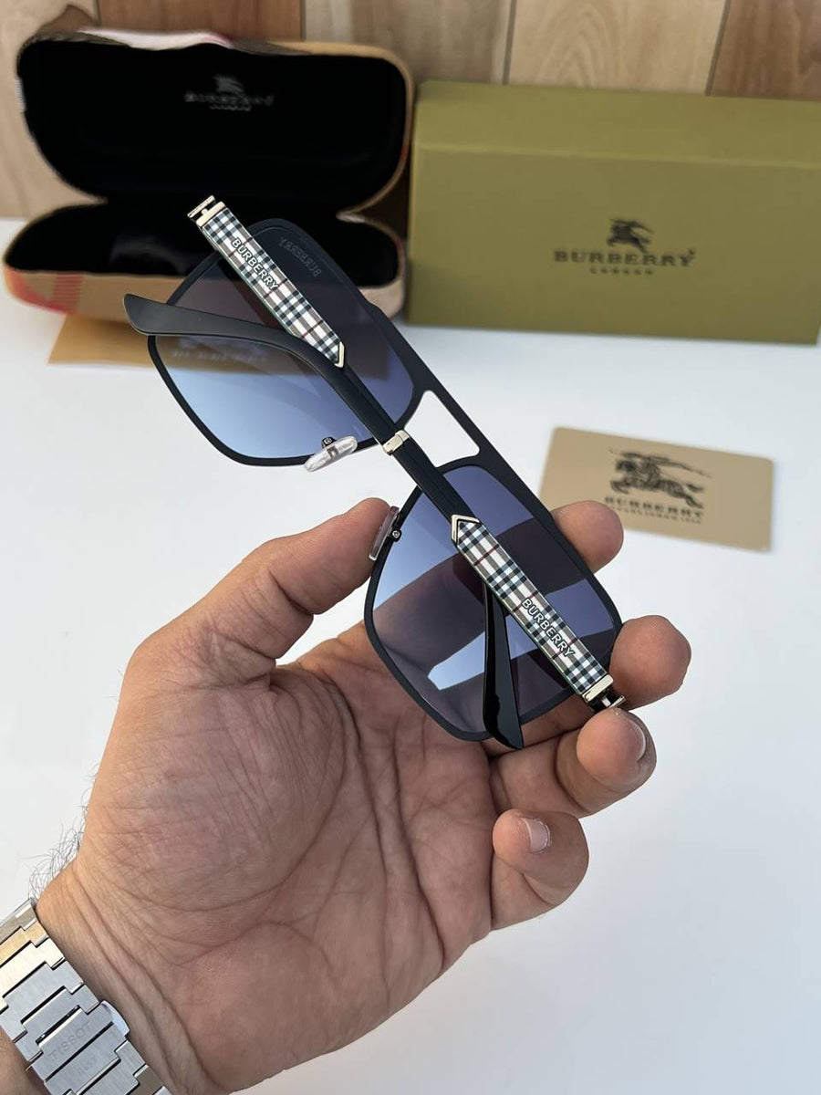 Burberry_7939_blue