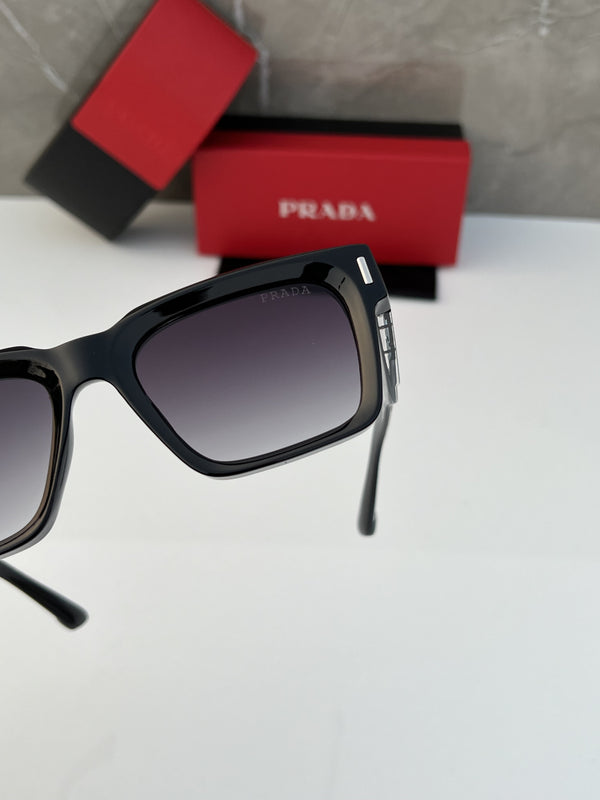 Prada_3626_black_shaded