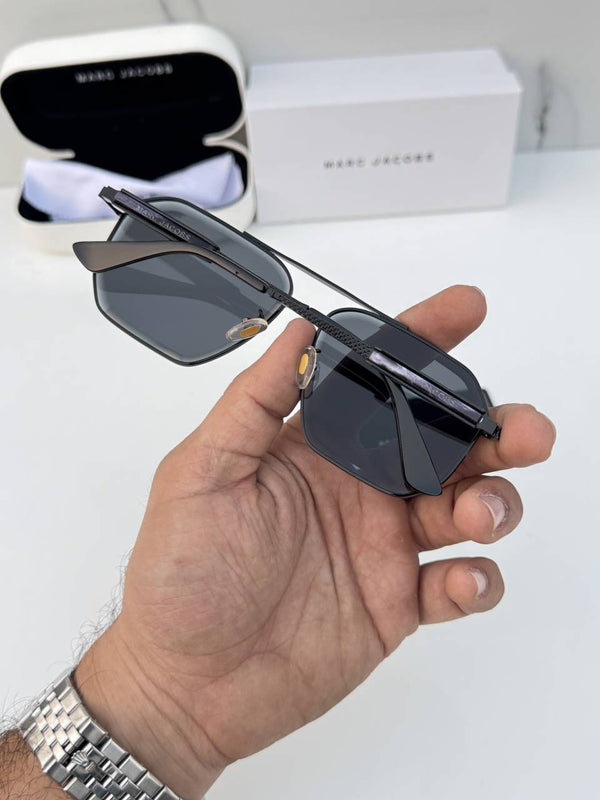 Marc_jacobs_2674_black