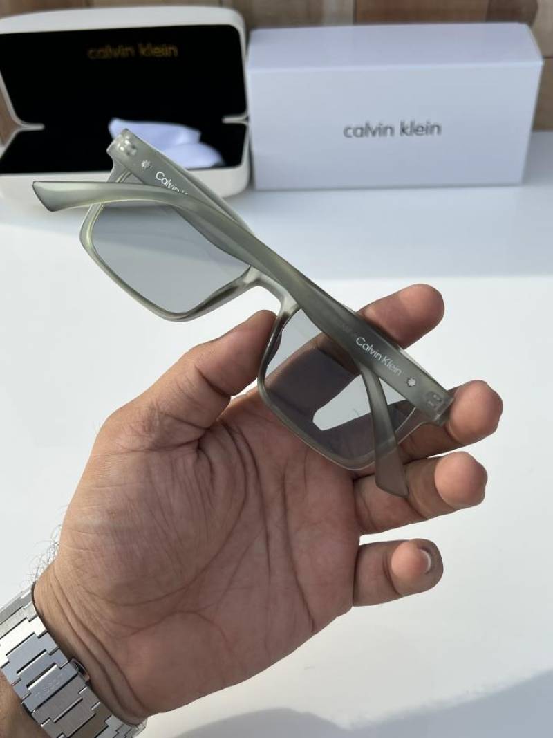 Calvin kline_Y10_green