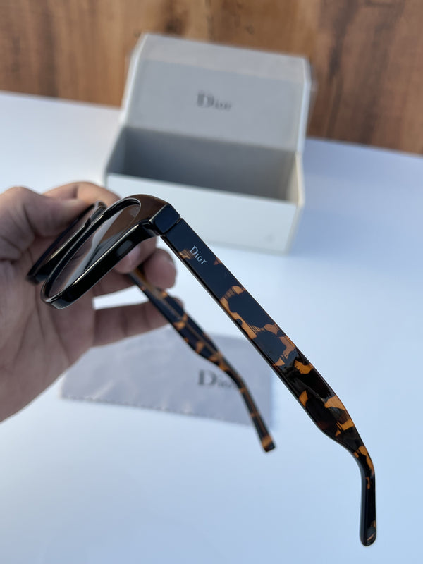 Dior_146_blue_tiger