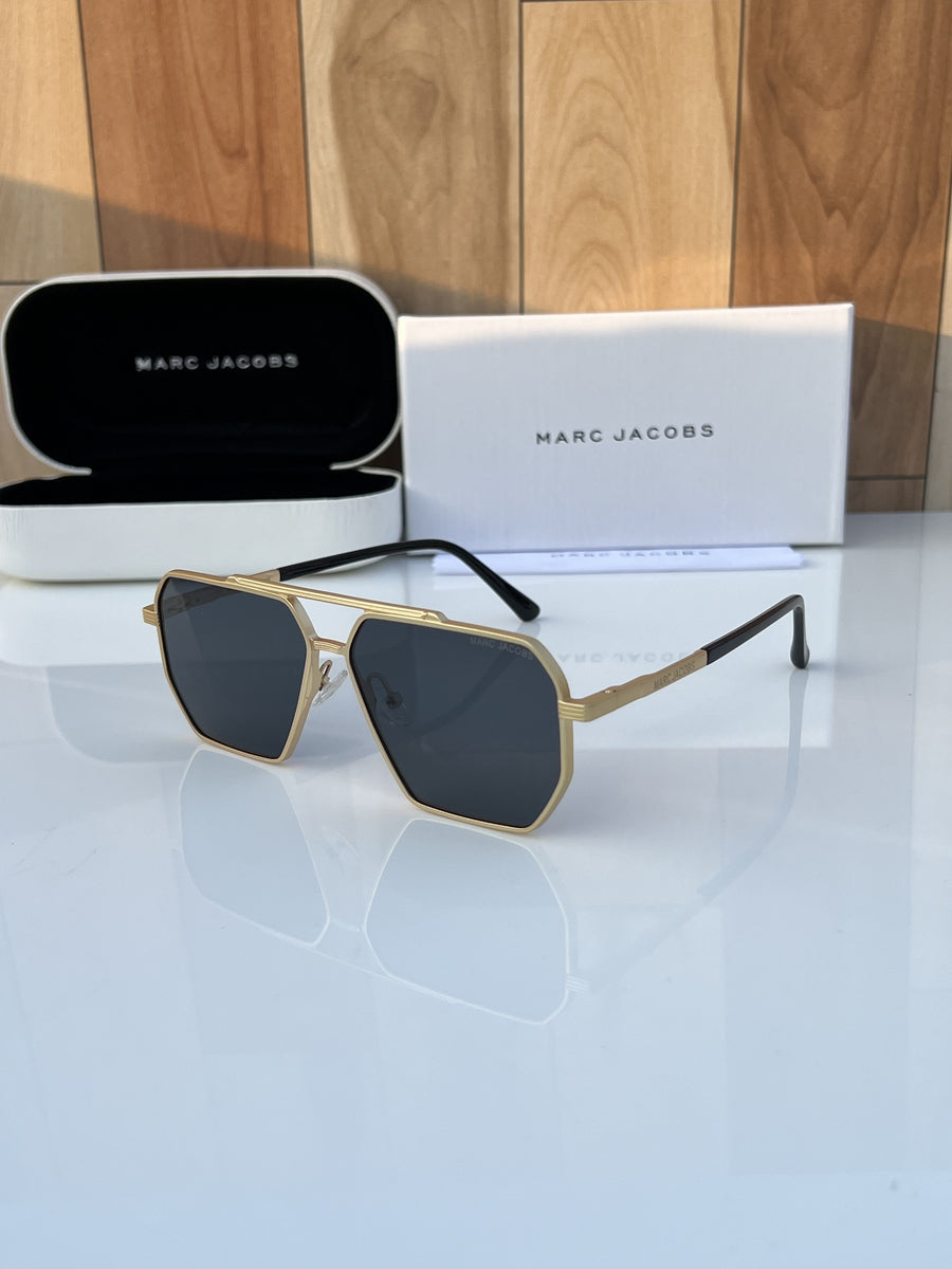 Marc_jacobs_510_gold_black