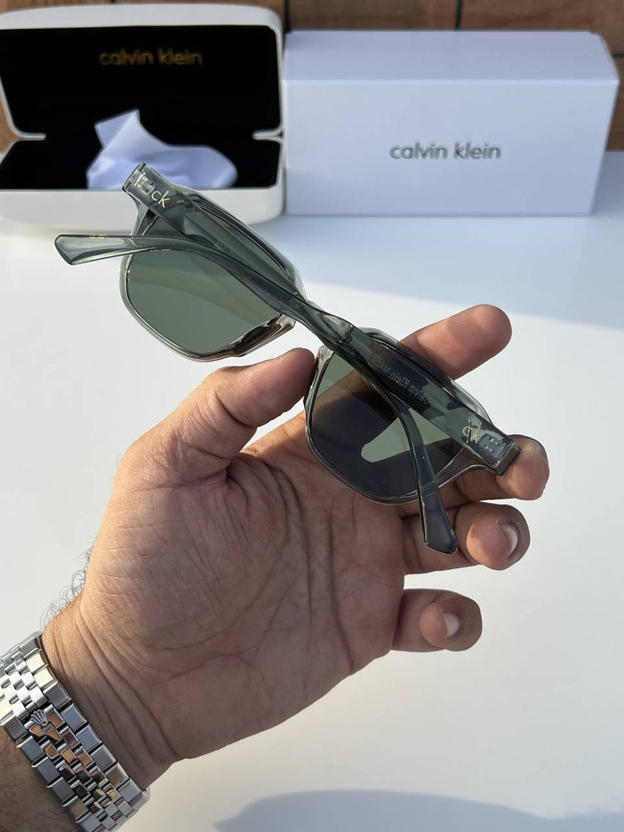 Calvin kline_Y05_green