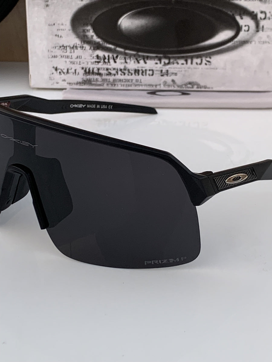 Oakley_9463_black