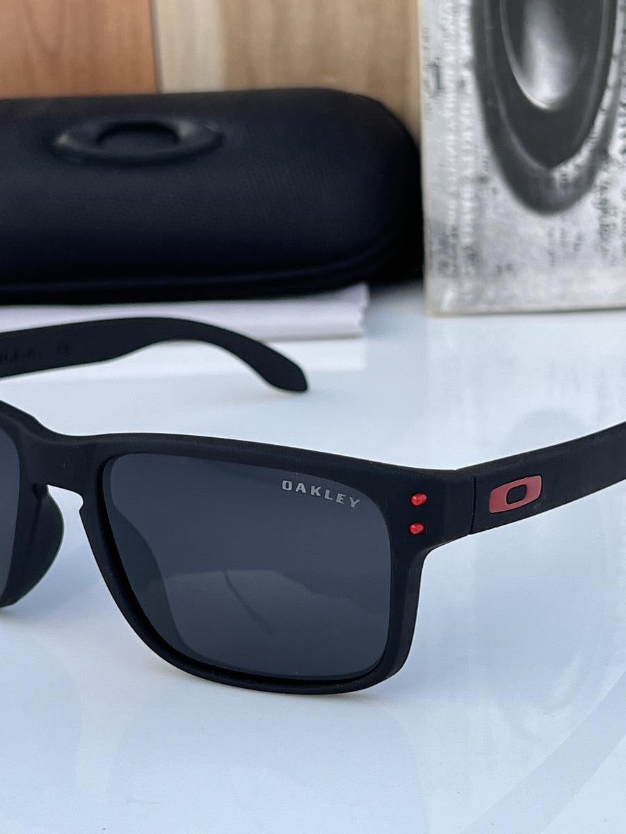 Oakley_3338_black_red