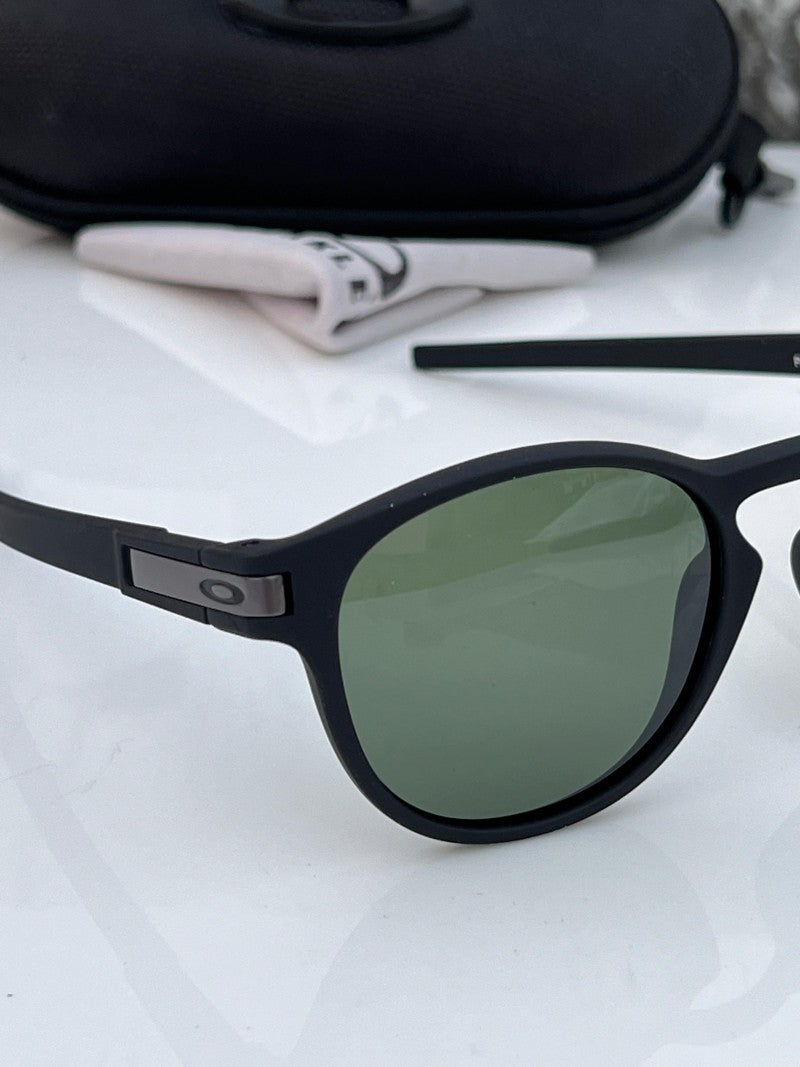 Oakley_5038_black