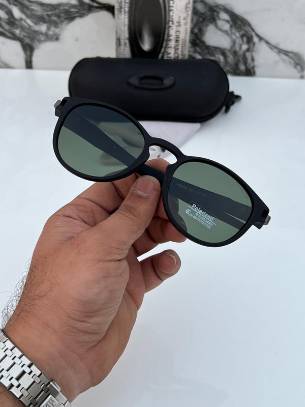 Oakley_5038_black