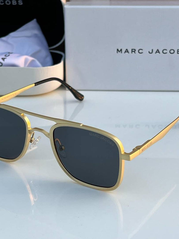 Marc jacobs 503 gold black