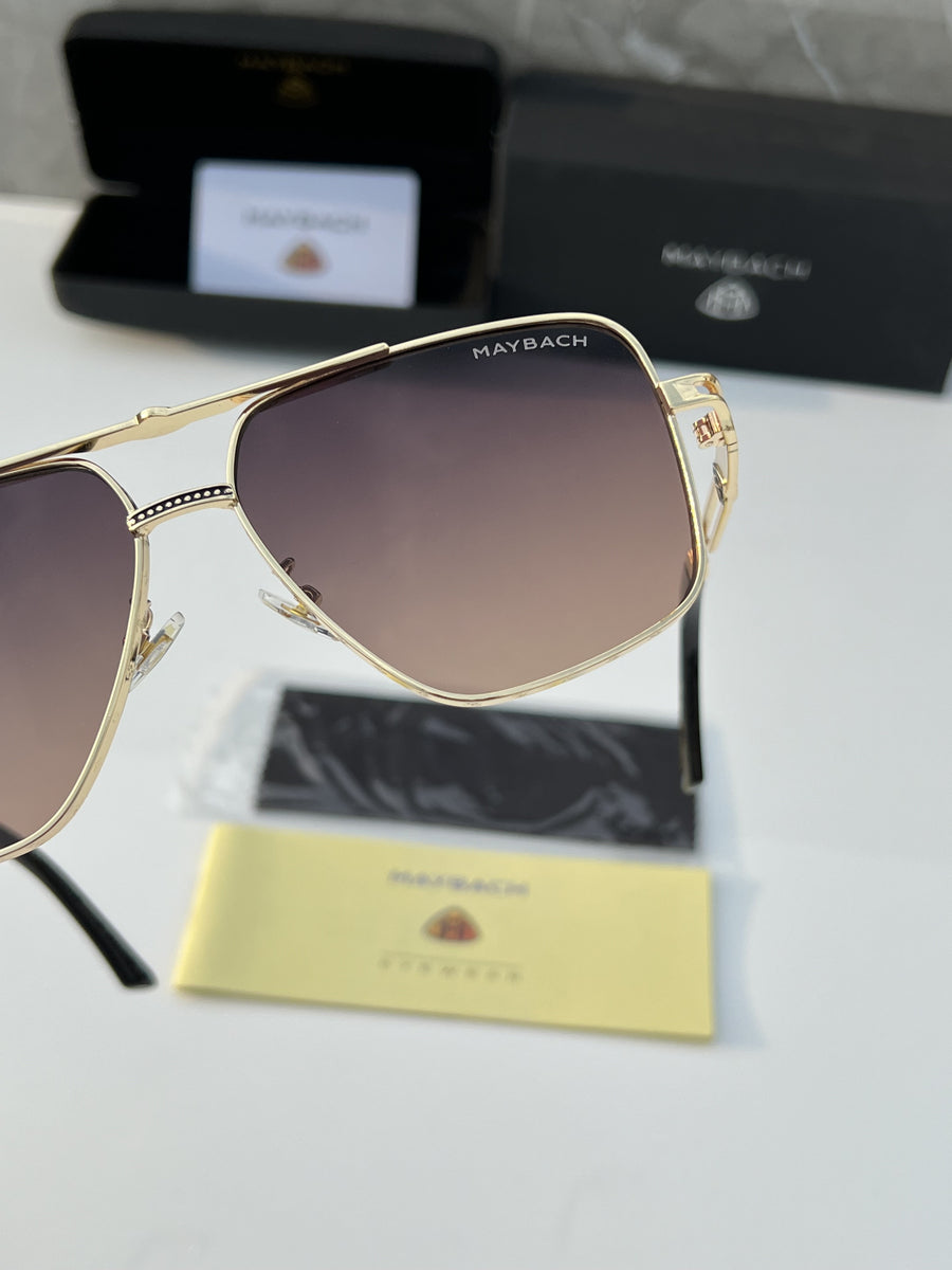 Maybach_72317_gold_wine