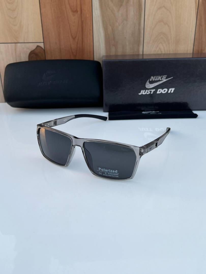 Nike_83128_grey_black